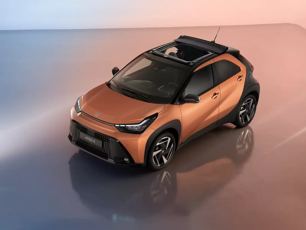 Toyota AYGO X HYBRID